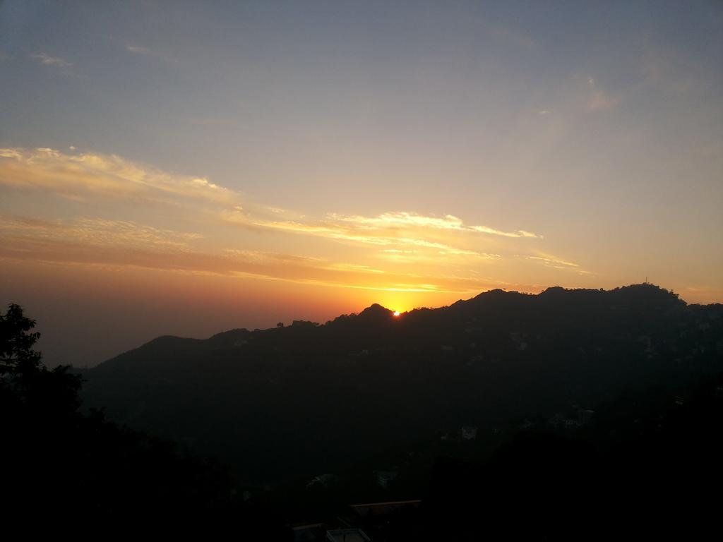 Valley View Hotel Mussoorie Eksteriør bilde